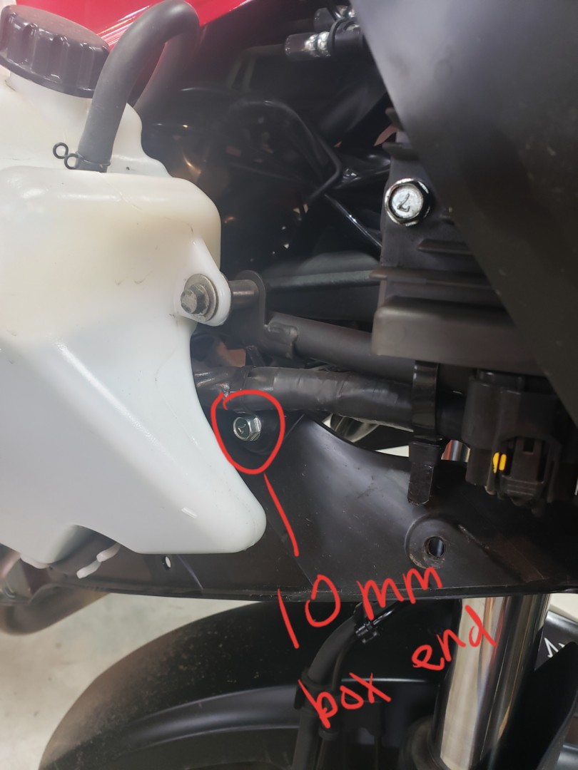 Points Unknown - Kawasaki Versys X-300 Fairing Removal