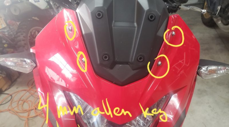 Points Unknown - Kawasaki Versys X-300 Fairing Removal