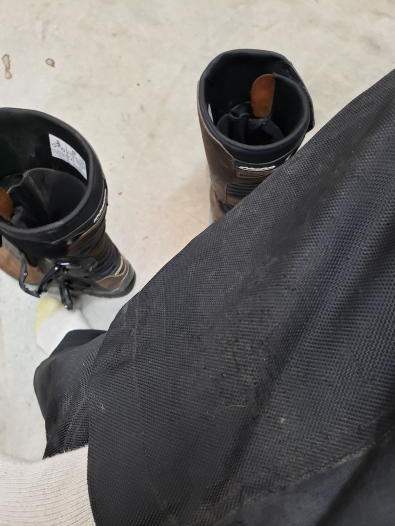 Motorcycle Boot Gaiters / Moto Pant Cuff Protector Points Unknown