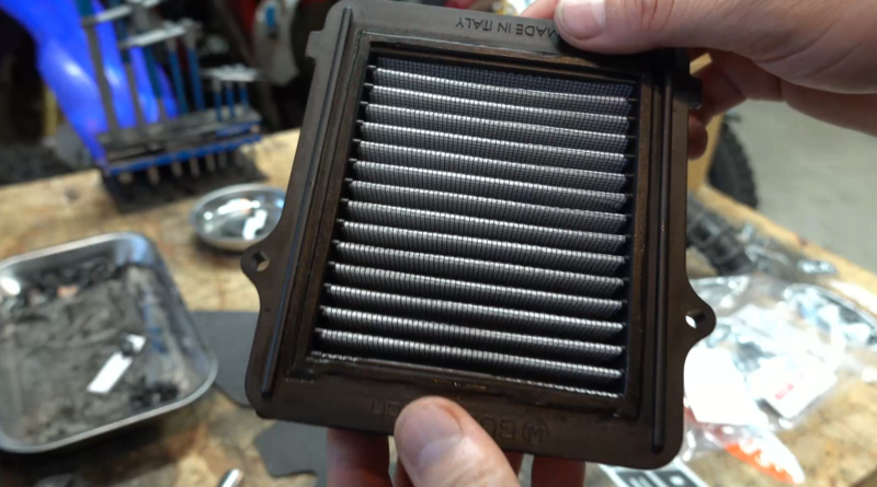 Points Unknown: Africa Twin Air Filter Replacement (GUGLAtech)
